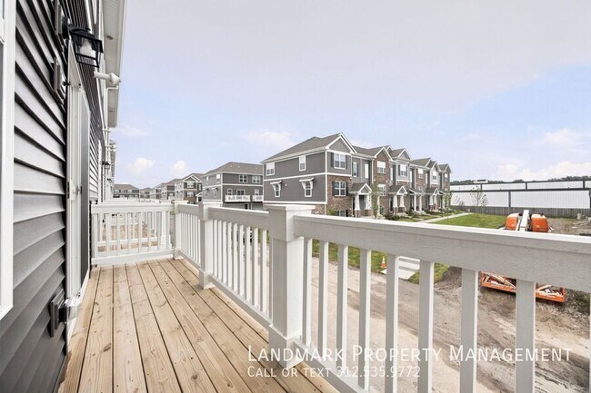 Building Photo - 17389 Ulster Dr