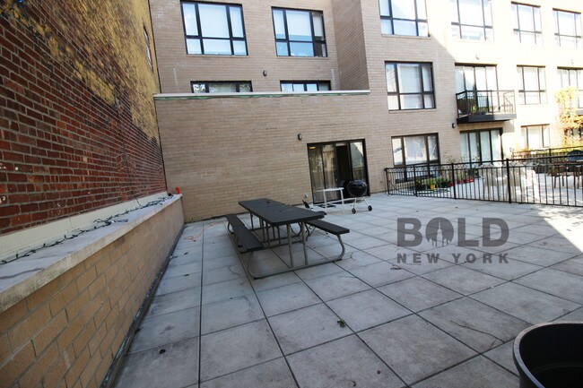 Floorplan - 80 Meserole Street