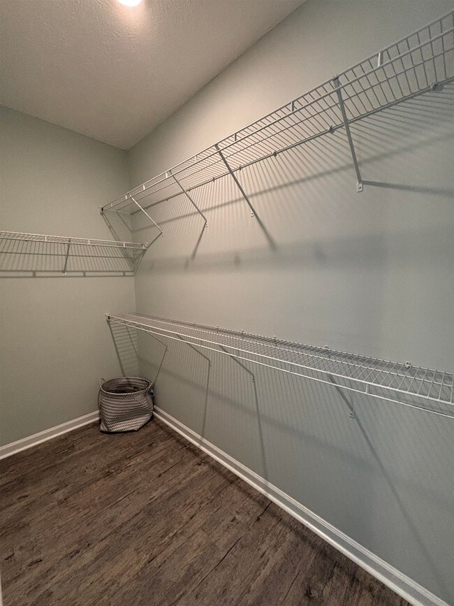 Building Photo - 227 Leste Rd