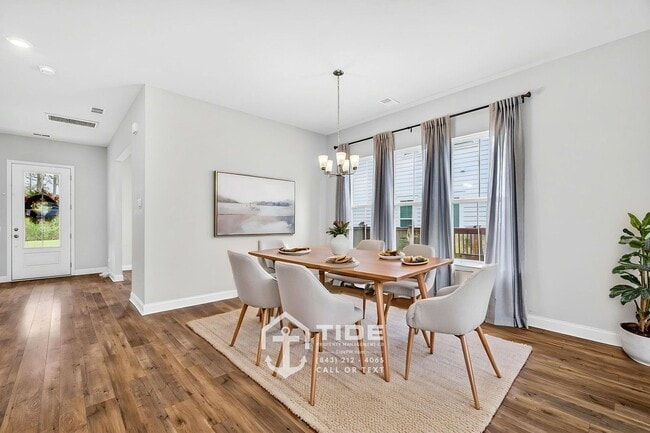 Building Photo - Private Retreat with Modern Upgrades