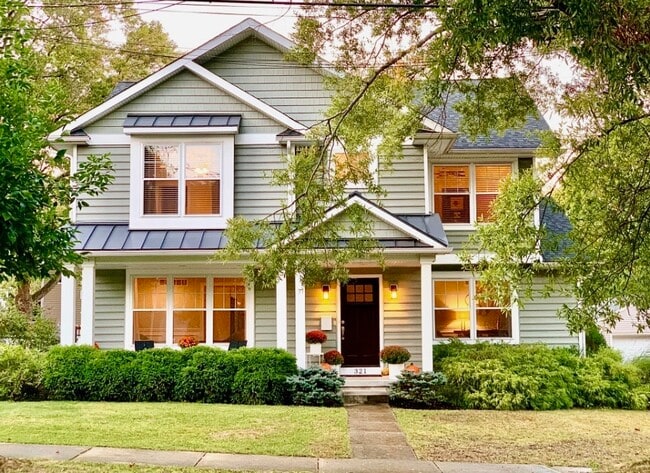 Primary Photo - 321 E Cottage Ave