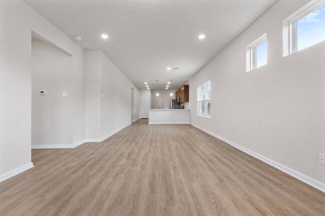 Building Photo - 10249 Badger Run Ln