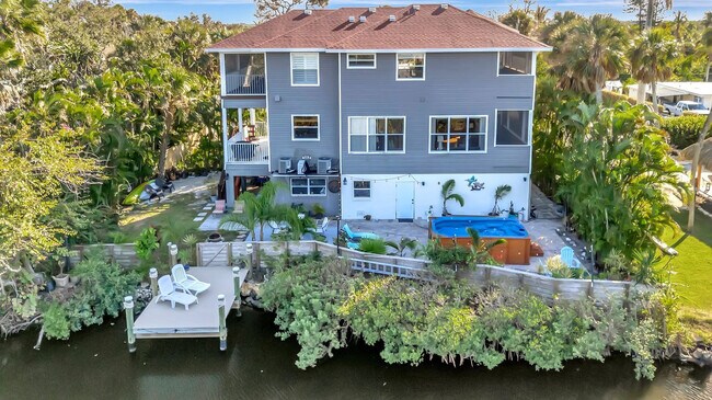 Building Photo - 28 Michiana Dr