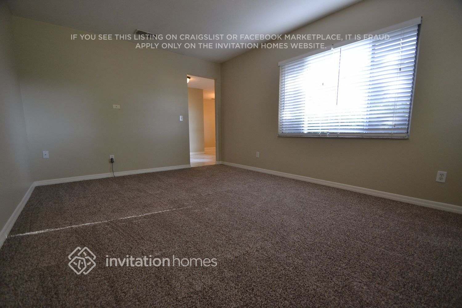 Building Photo - 8643 Tarragon Dr