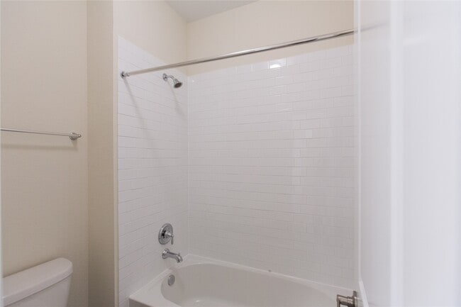 Building Photo - 7402 Kearney Hill Ln