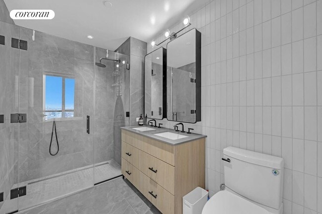 Building Photo - 380 4th Ave