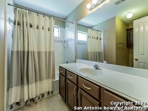 Building Photo - 15226 Fall Haven Dr