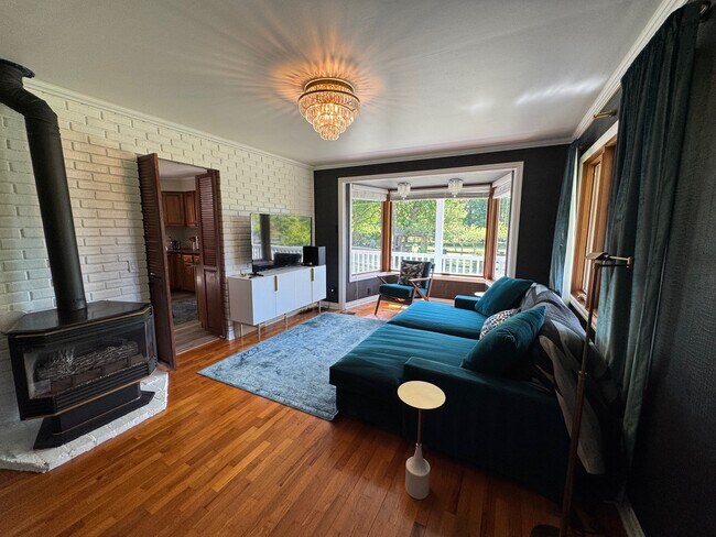 Building Photo - 10103 SW 156th St