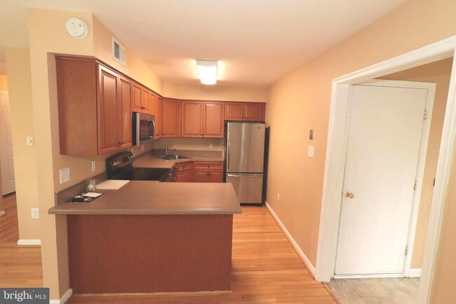 Building Photo - 7907 Gambrill Ct