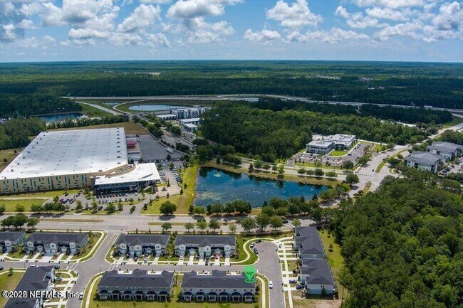 Building Photo - 12930 Ludo Rd