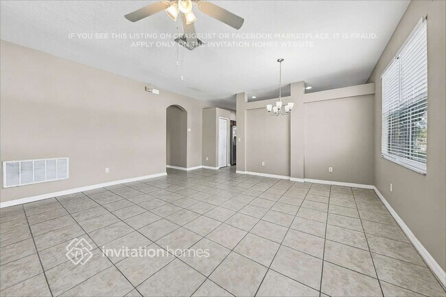 Building Photo - 1456 Delano Trent St