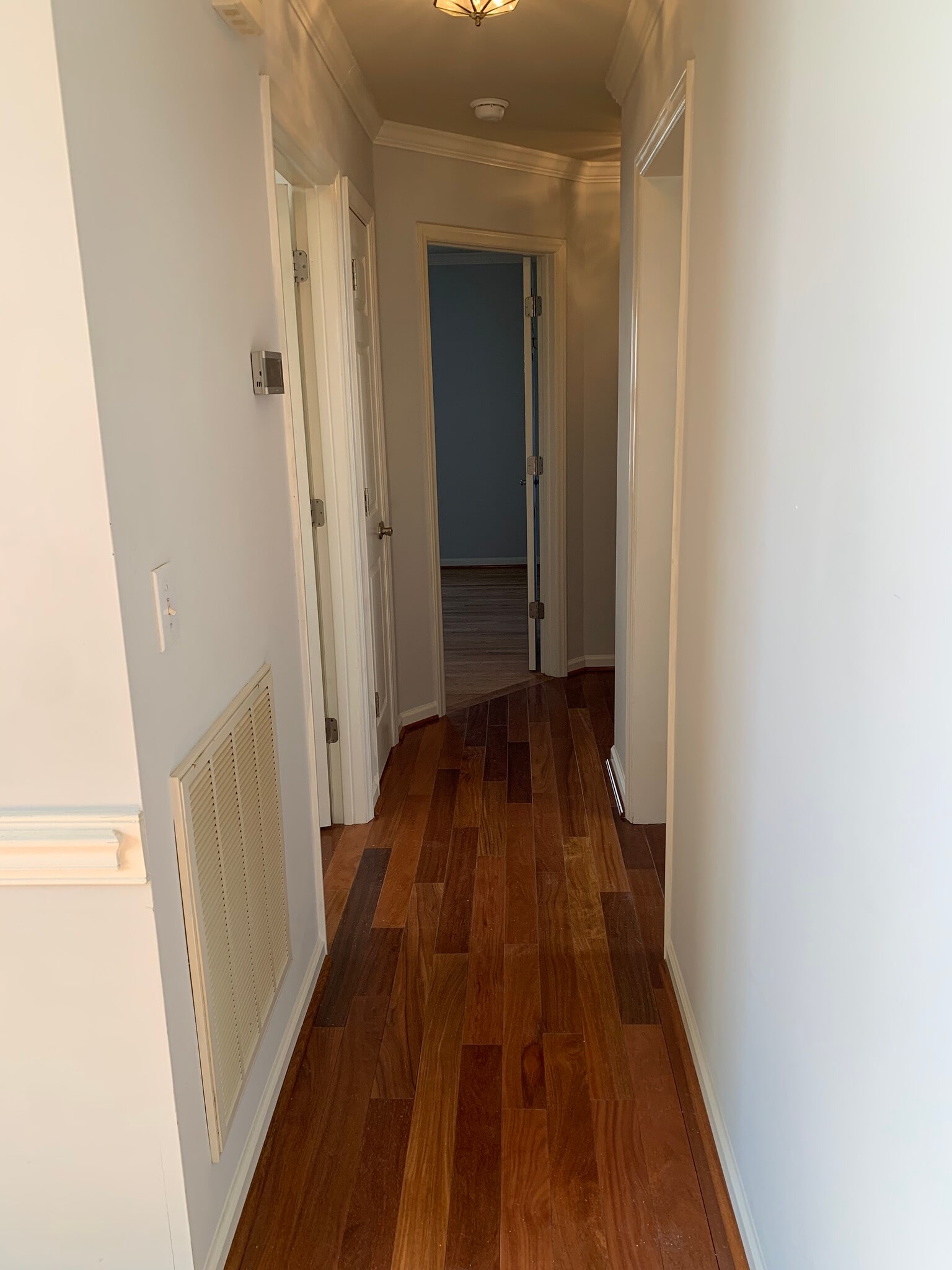 Building Photo - 5506 Phillipsburg Dr