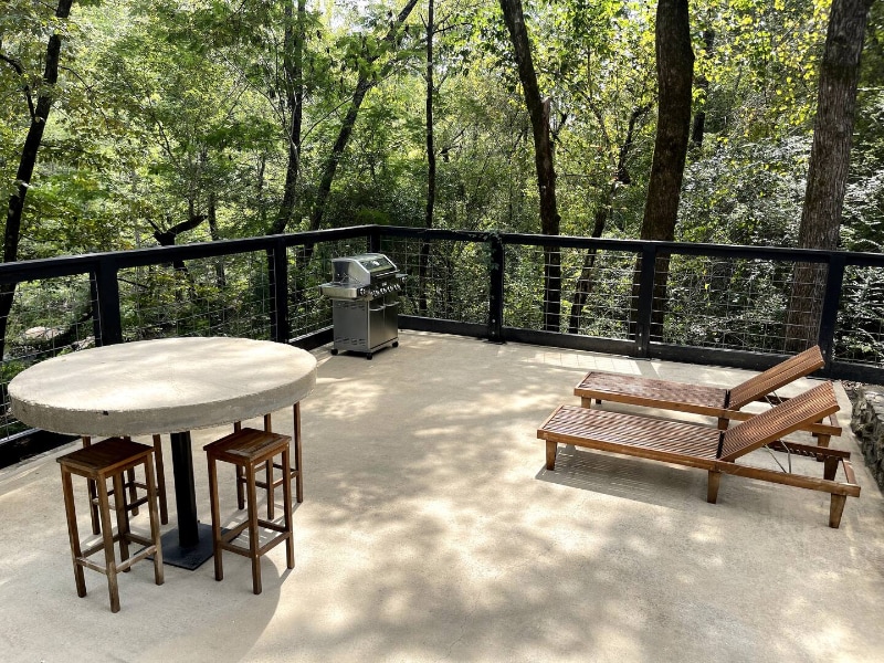 Building Photo - 5237 Meadows Mill Rd