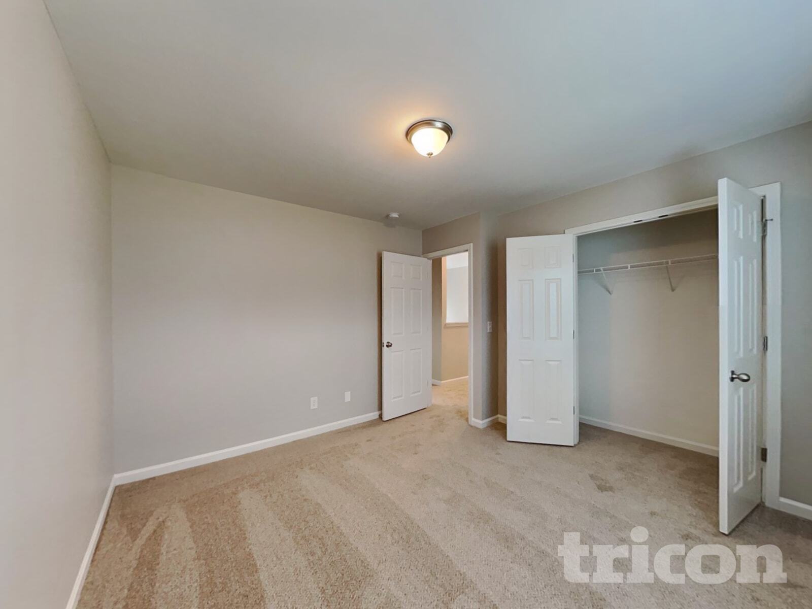 Building Photo - 2901 Quail Oak Dr