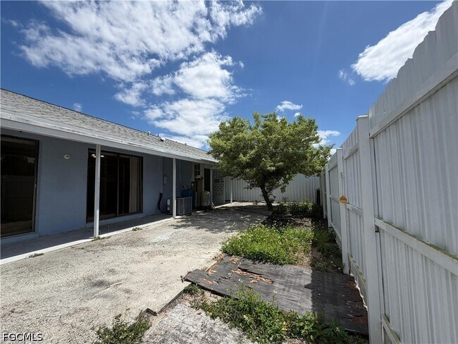 Building Photo - 4515 Douglas Ln