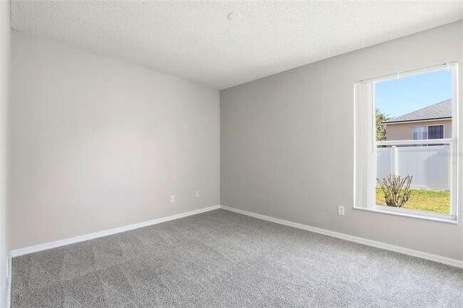 Building Photo - 1791 Florence Vista Blvd