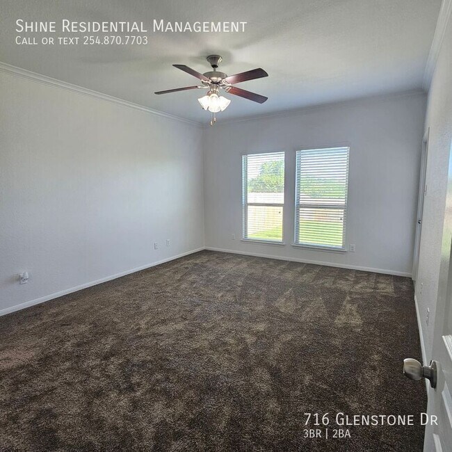 Building Photo - 716 Glenstone Dr