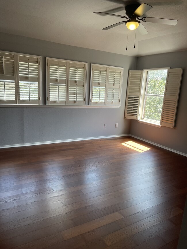 Building Photo - 25118 Flaming Arrow