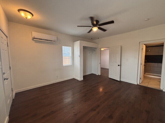 Building Photo - 353 W Tonto St
