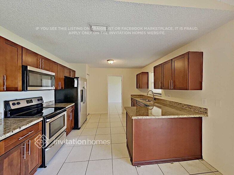 Building Photo - 5941 Coy Glen Way