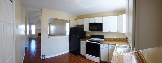 Building Photo - 1076 W Pueblo Dr