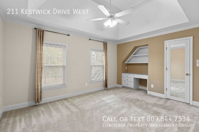 Building Photo - 211 Kestwick Dr W