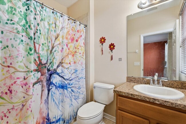 Building Photo - 964 Sombra St