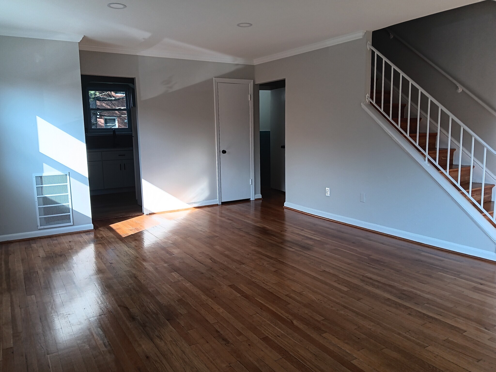 Building Photo - 7948 Riggs Rd