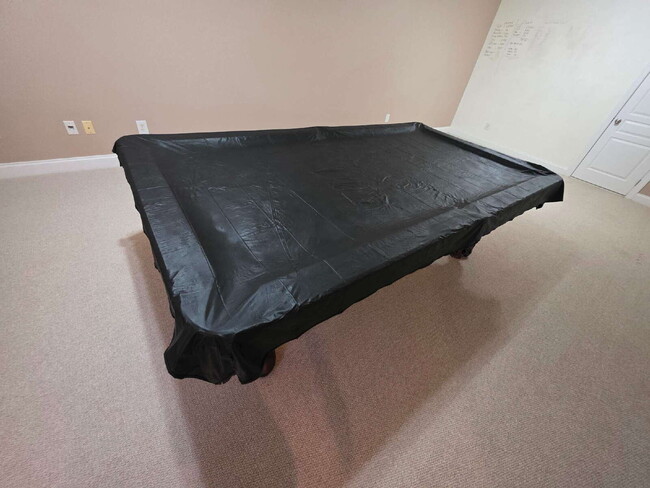 Building Photo - Spacious 4-Bedroom Home for Rent in Kings ...