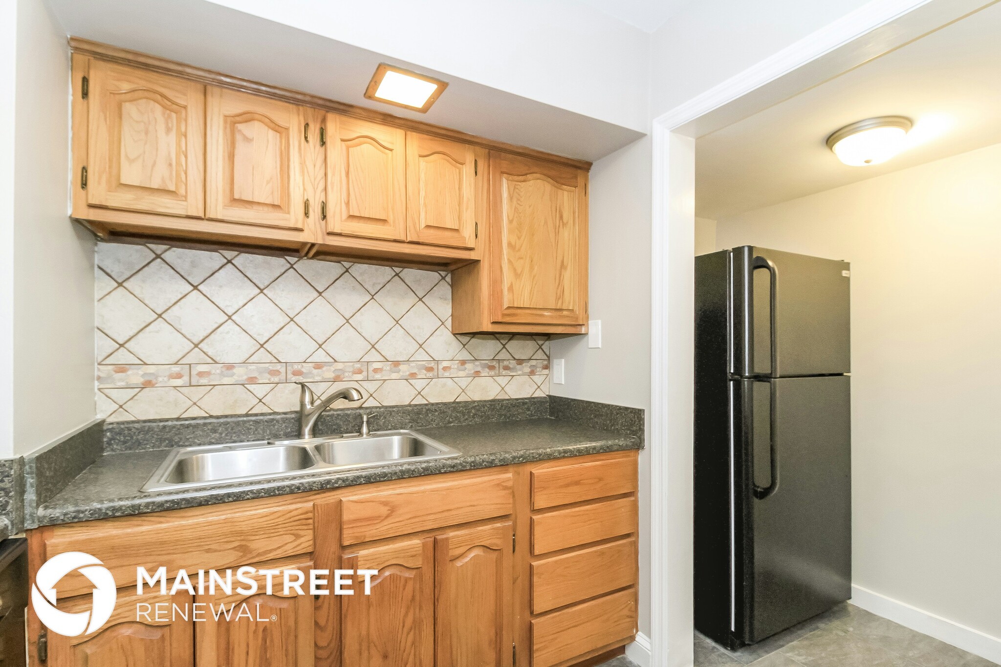 Building Photo - 4130 Davbow Dr