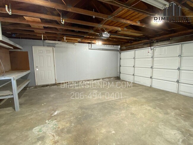 Building Photo - Modern 3-Bed, 1-Bath Home in Federal Way