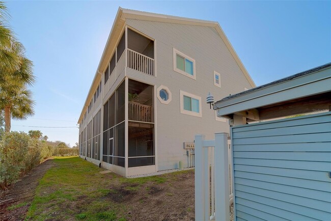 Building Photo - 911 Harbour House Dr