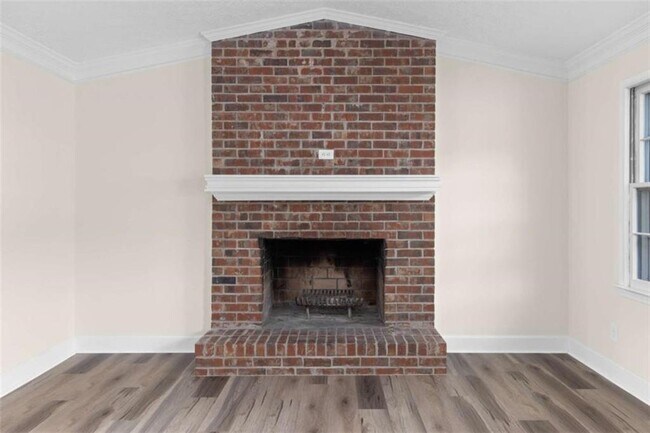 Building Photo - 2250 Ridge Forest Dr