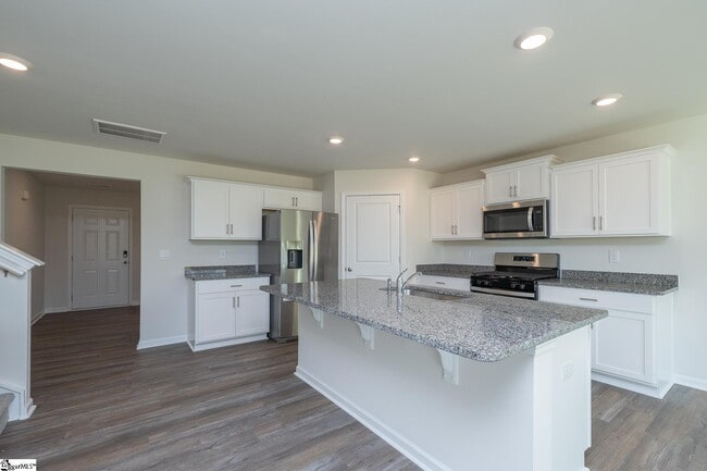 Building Photo - 115 Roocroft Ct