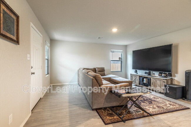 Building Photo - 6407 Ignacio Ct
