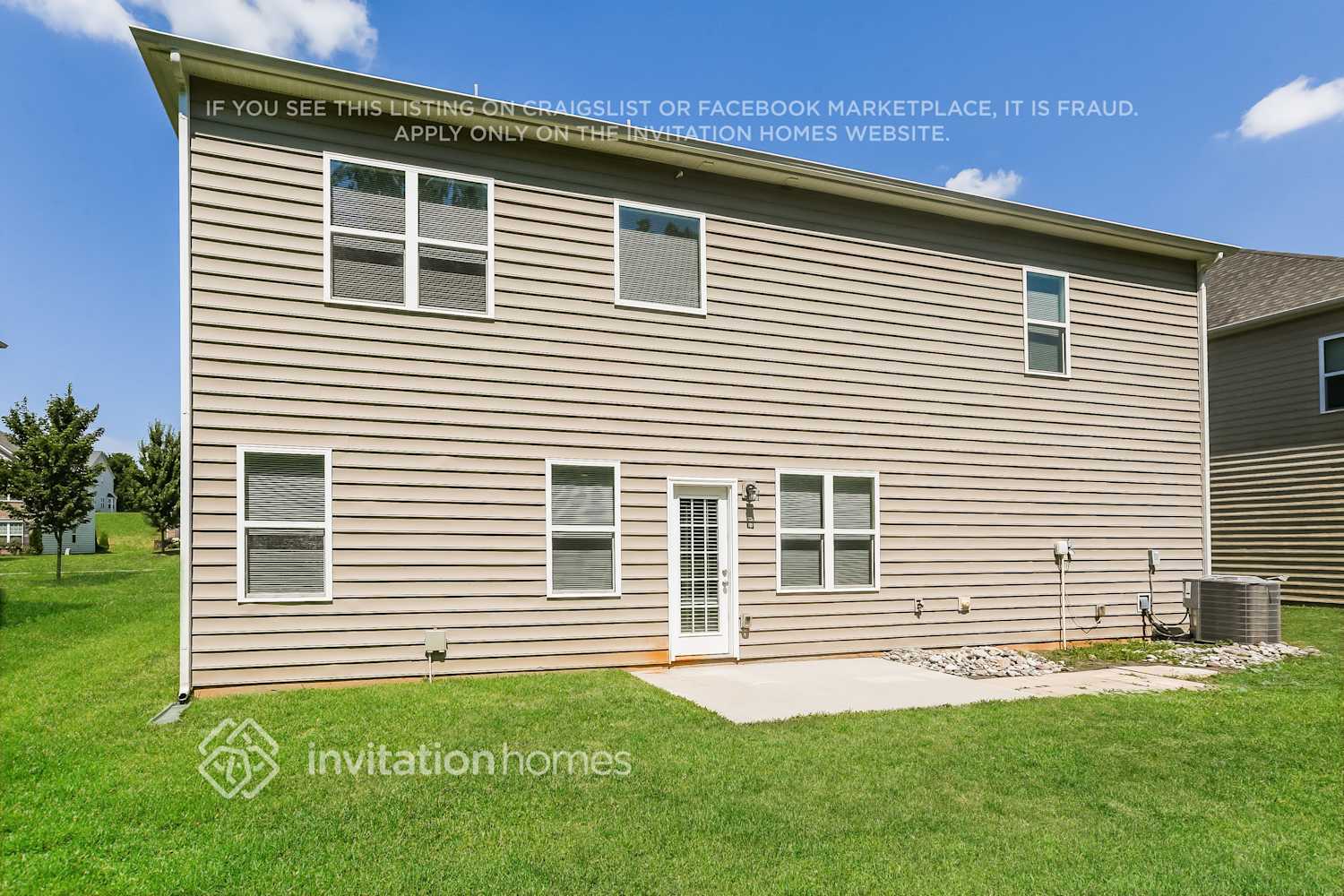 Building Photo - 142 Sassafras Rd