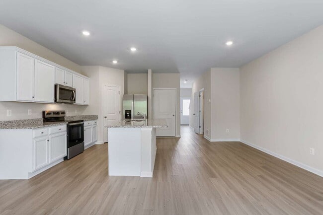 Building Photo - 29 Paddington St