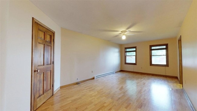 Building Photo - 96 Birch Ct