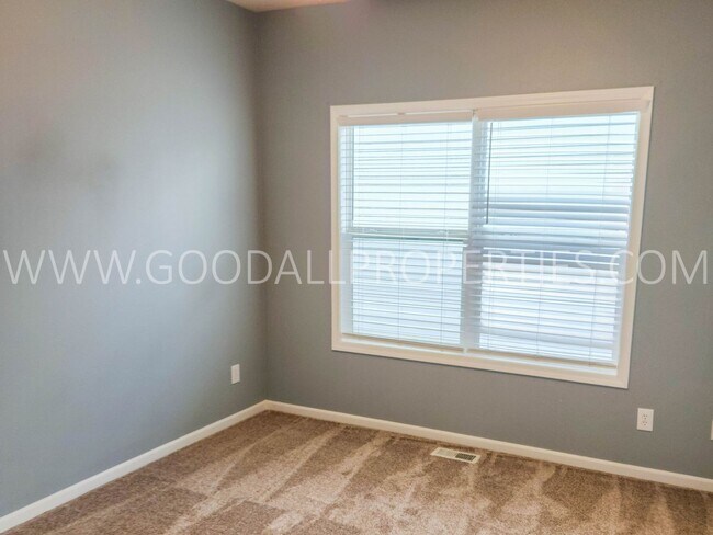 Building Photo - 4 Bedroom 3 Bath in Glynn Village! $2,895 for 1 year lease or $2,795 for a 2 year lease!