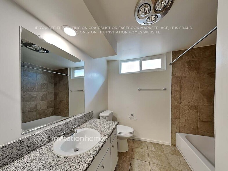 Building Photo - 15857 Liggett St