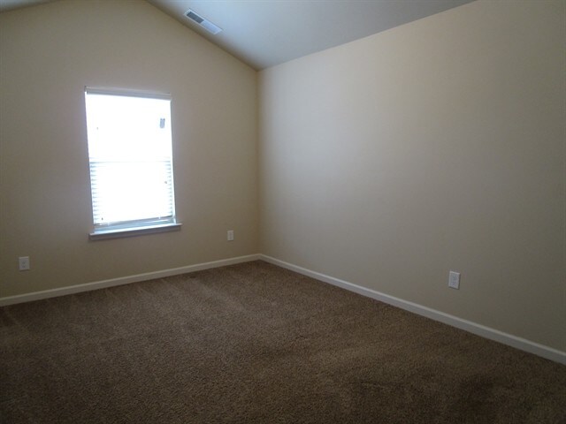 Building Photo - 220 Bandelier Cir