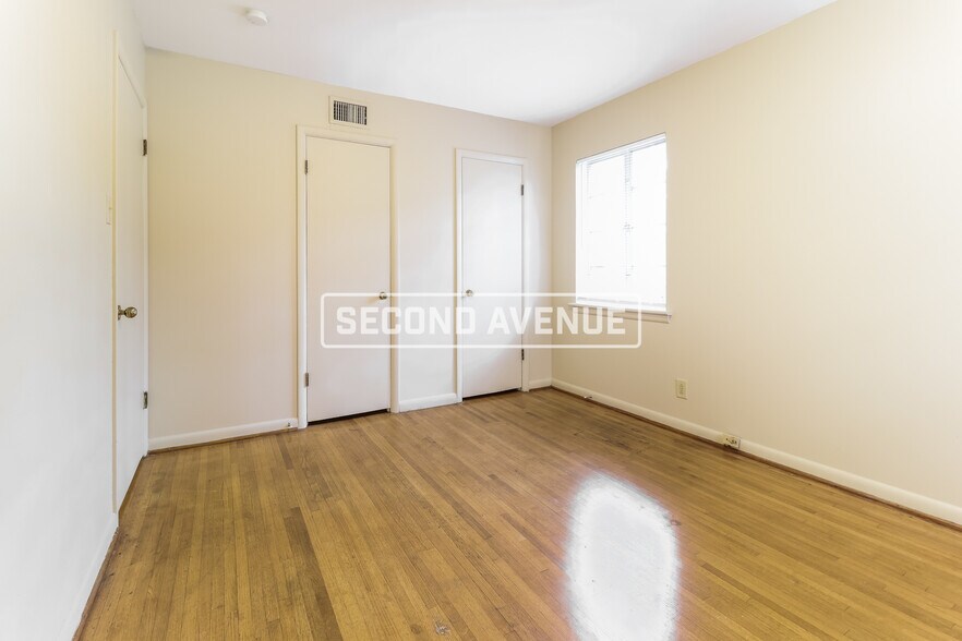 Building Photo - 127 Indian Trail