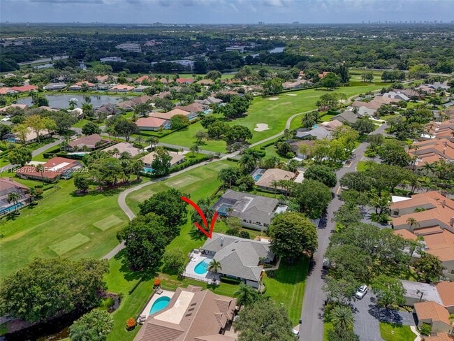 Building Photo - 15 Balfour Rd E