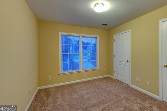 Building Photo - 1429 Oglethorpe Dr