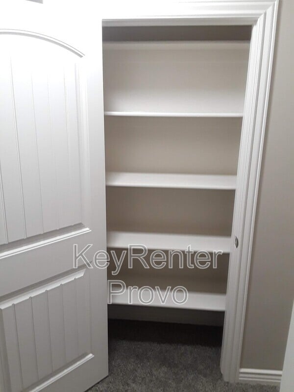 Building Photo - 735 S 1803 W