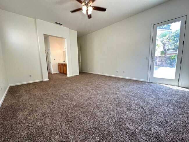 Building Photo - 1817 Briar Brook Ct