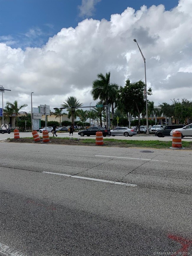 Building Photo - 7270 SW 88th St