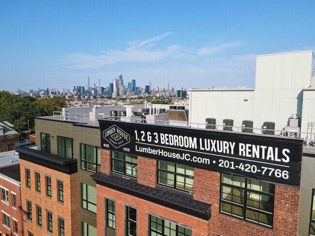 Building Photo - 418 Palisade Ave