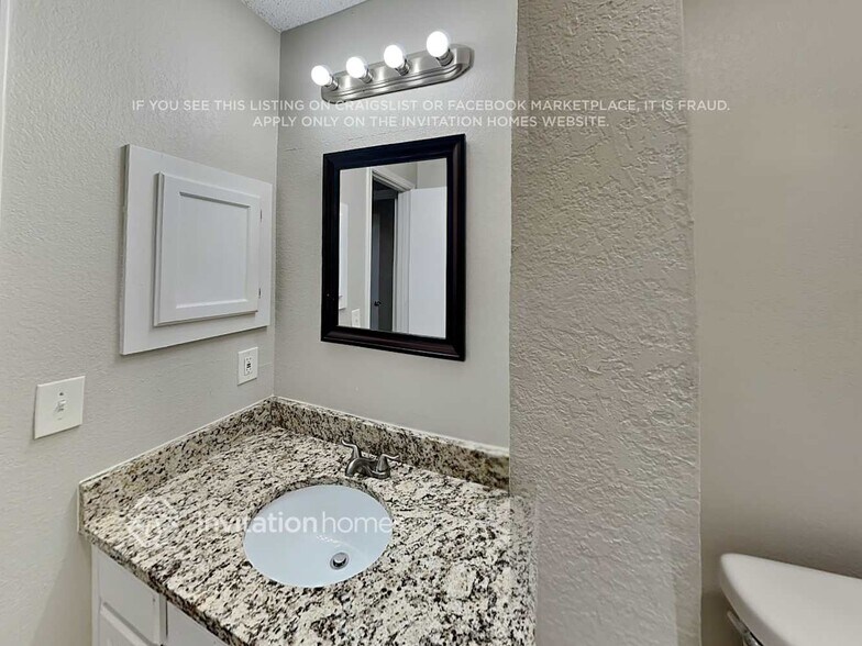 Building Photo - 308 Iberis Dr