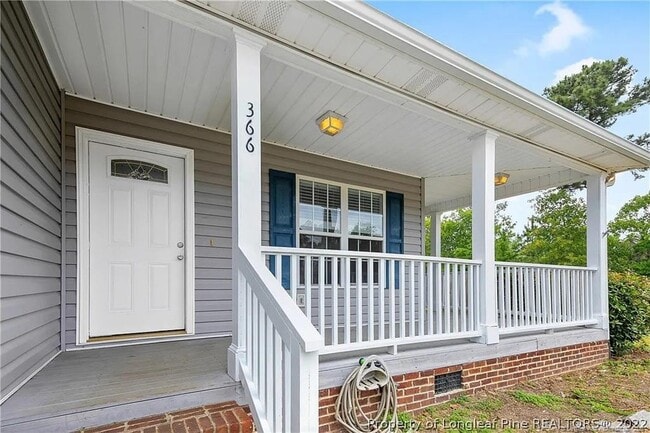 Building Photo - 366 Colonial Hills Dr